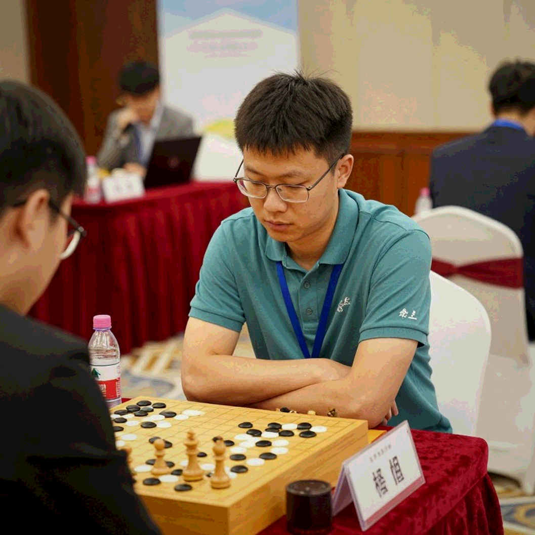 Ngưỡng 2.731 Của Yağız Kaan Erdoğmuş: Thần Đồng Cờ Vua Thổ Nhĩ Kỳ Bất Bại 8/10 Ở Olympiad 2026